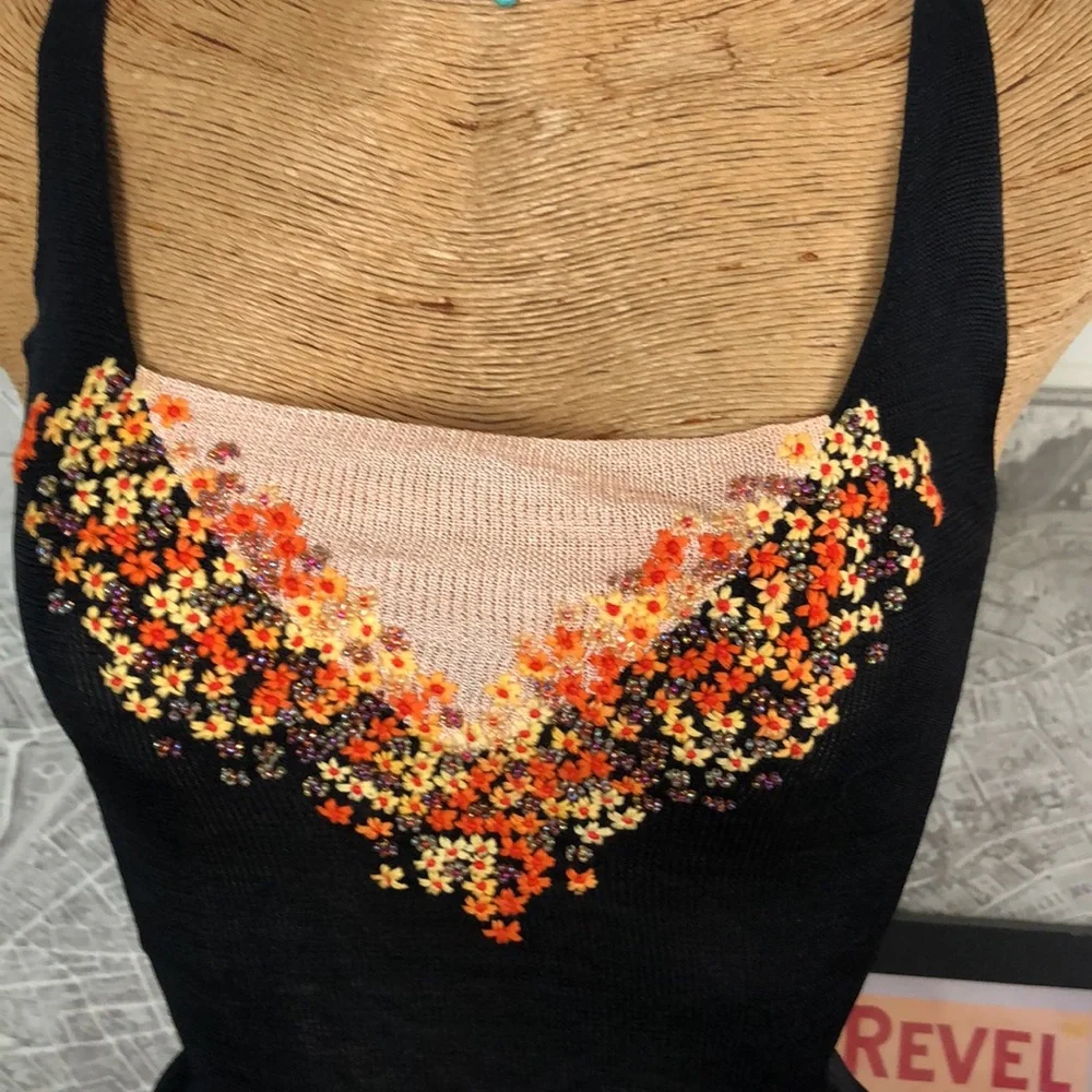 MOSCHINO Embroidered Black Tank Top Size 6 - Picture 5 of 15